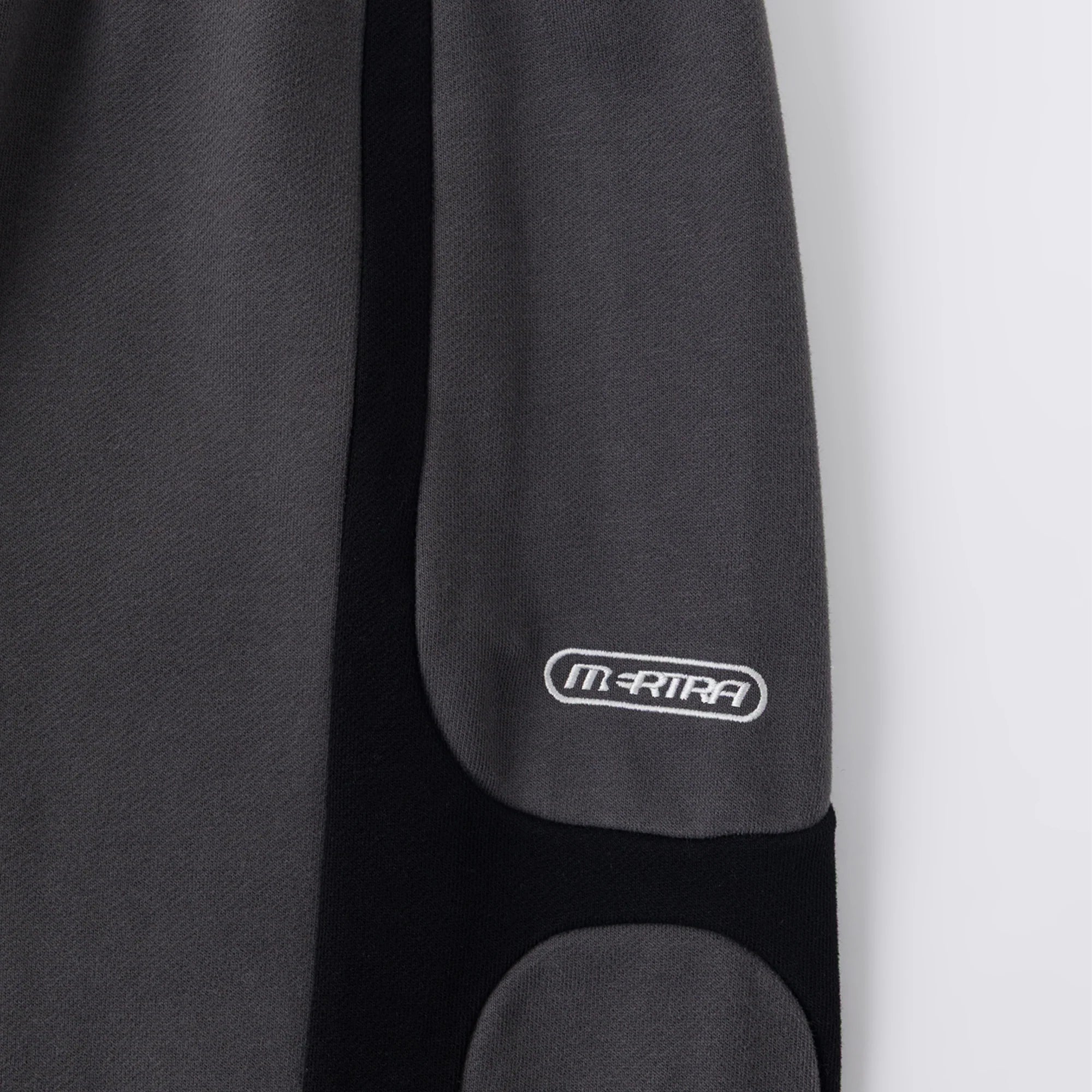 MERTRA DNA SHORTS (GREY)