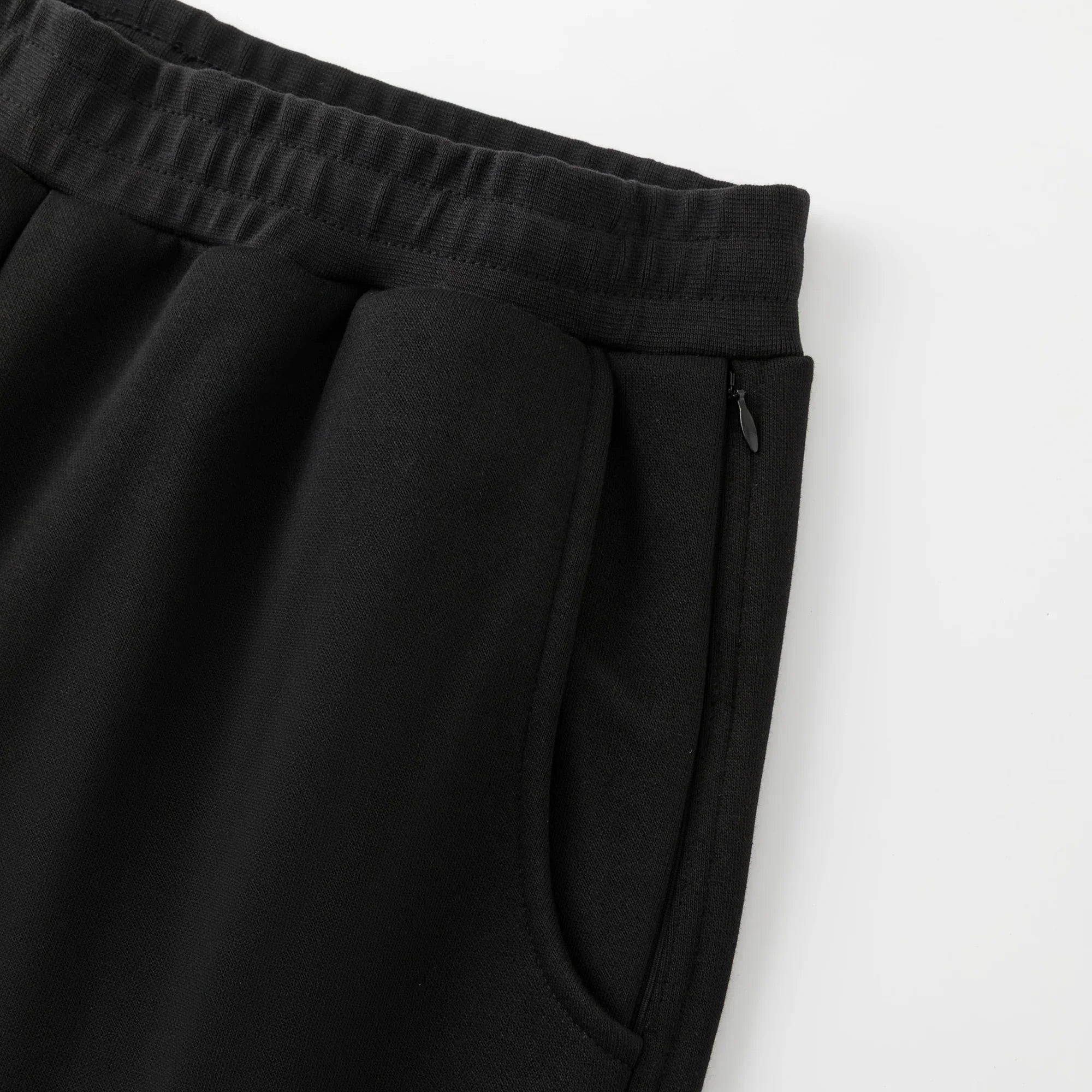 Mertra Pulse Joggers (Black)